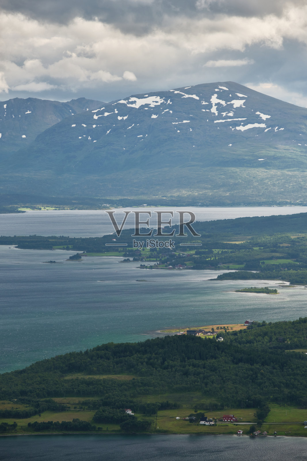特罗姆瑟附近风景优美的全景照片摄影图片