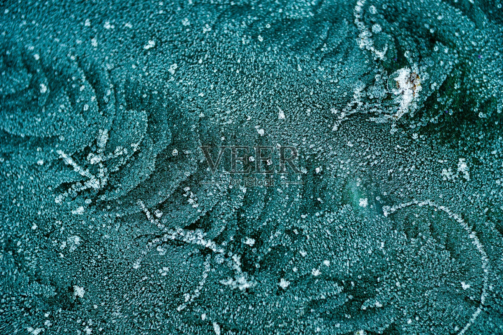 挡风玻璃上结冰的宏观图像照片摄影图片