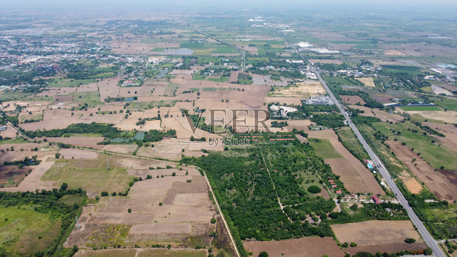 田野农场俯视图照片摄影图片