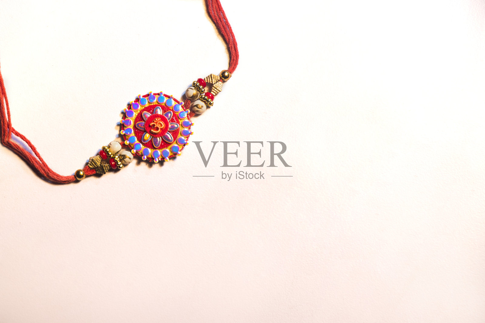 美丽的Rakhi的高角度视图照片摄影图片