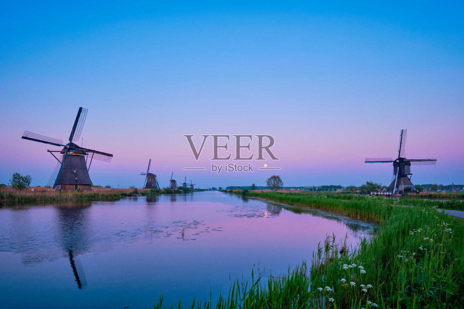 荷兰金德代克的风车。荷兰照片摄影图片