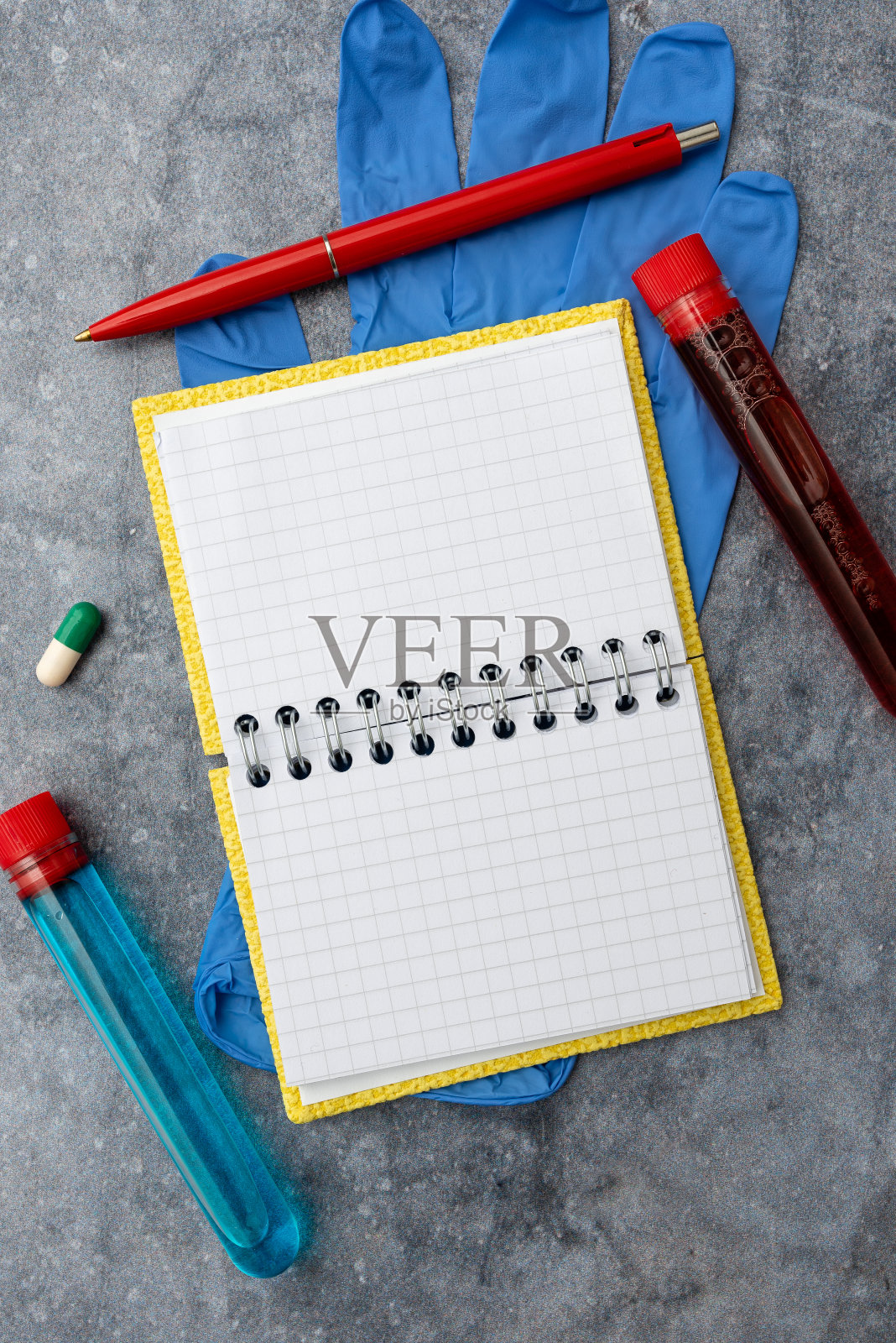 撰写处方药物实验室检测分析病毒笔记科学研究治疗计划医疗用品设备工具照片摄影图片