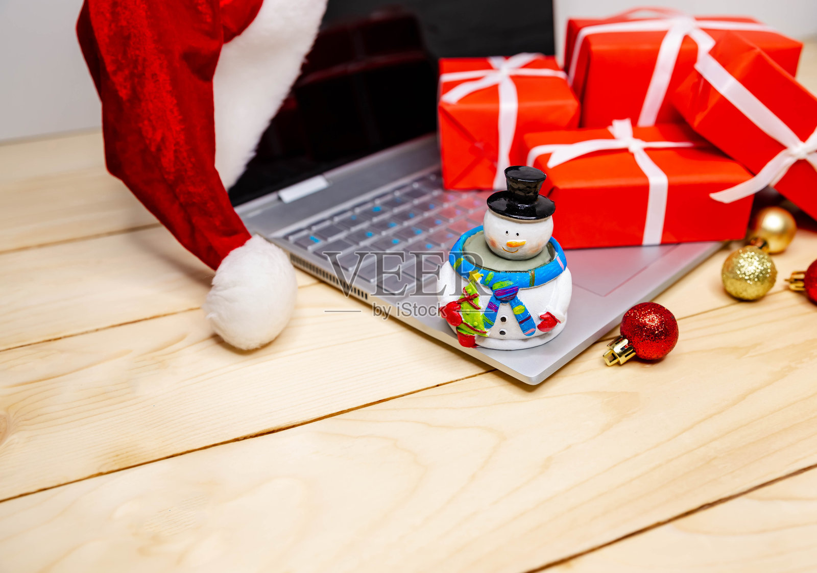 网上购物奖金。寒假的销售。圣诞节的时候照片摄影图片