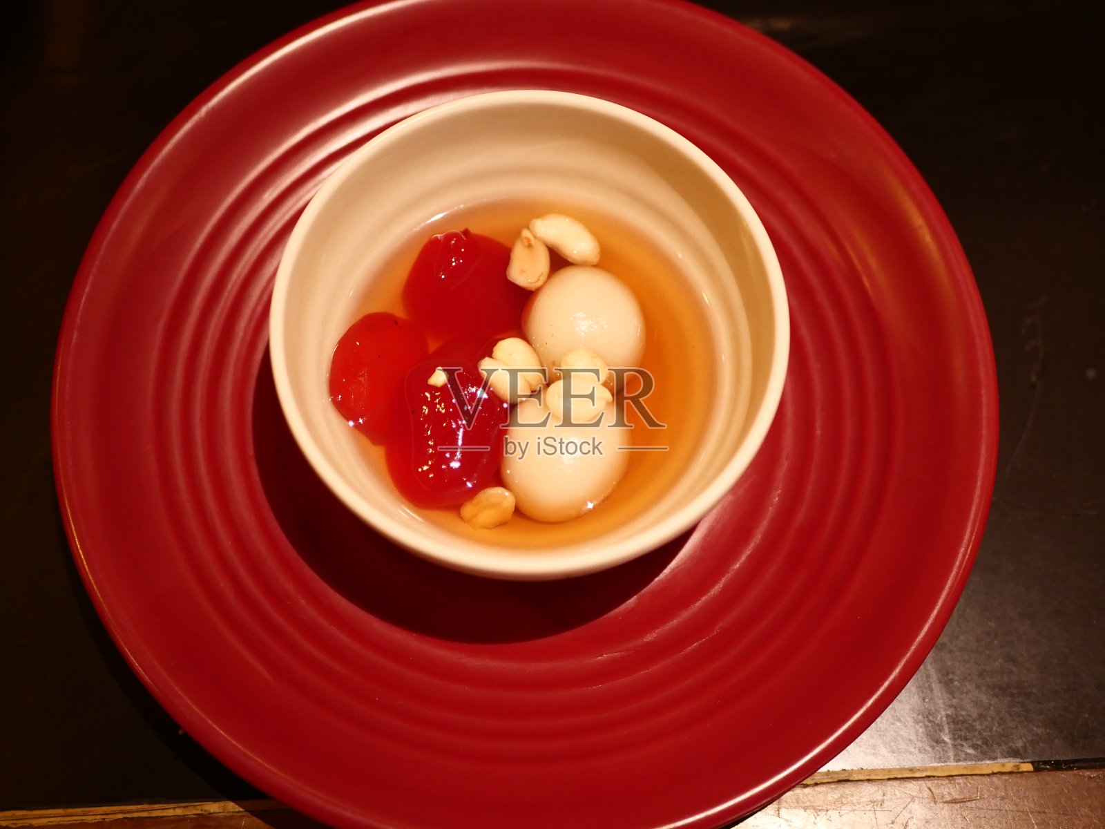 这是印尼的食物，看起来很好吃。我看得越久就越饿照片摄影图片