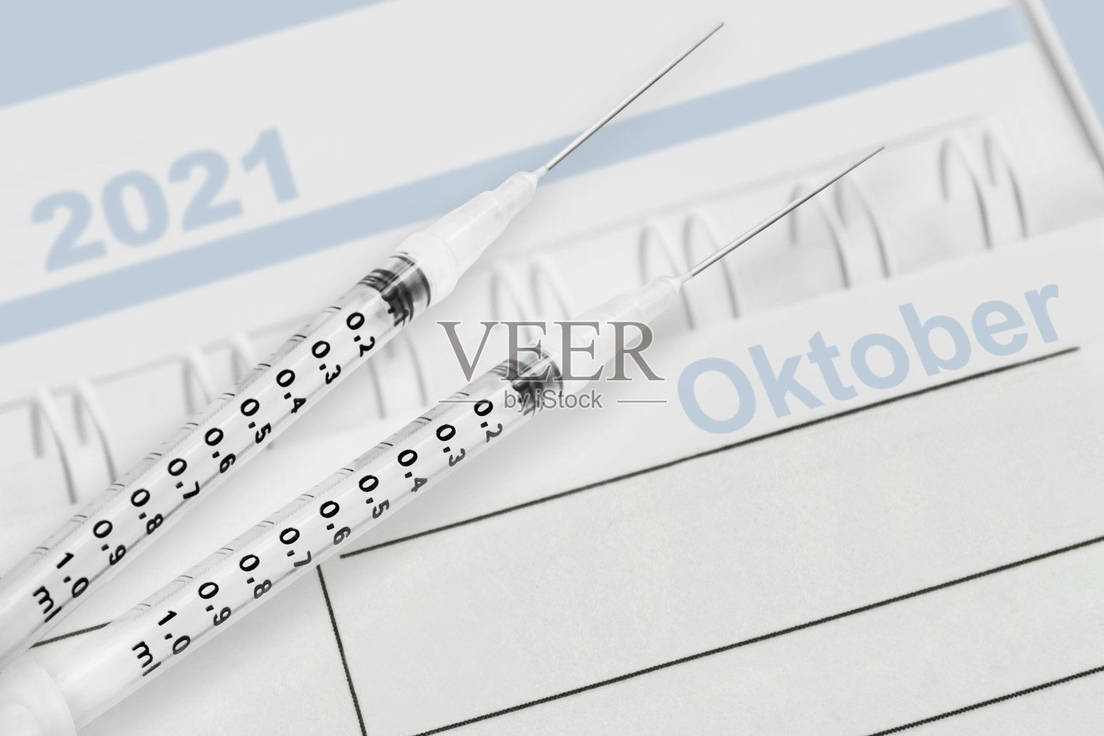 德国日历2021年10月和两次注射照片摄影图片