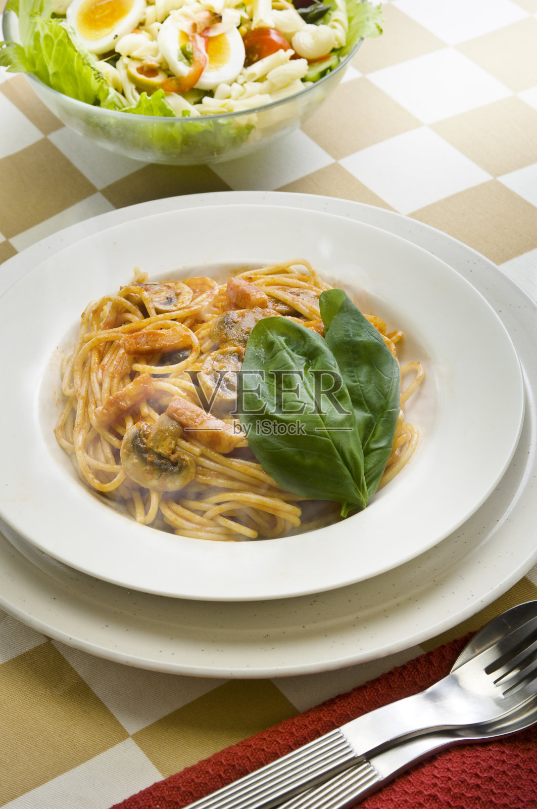 番茄酱意大利面照片摄影图片