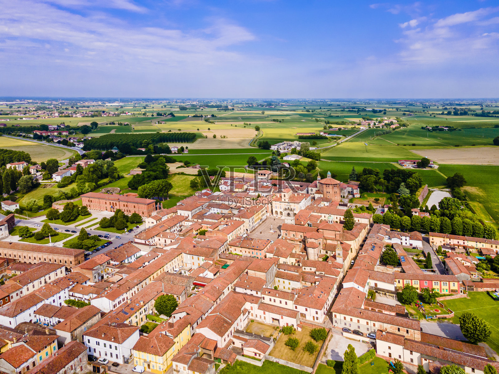 从上往下看Sabbioneta(意大利伦巴第)照片摄影图片