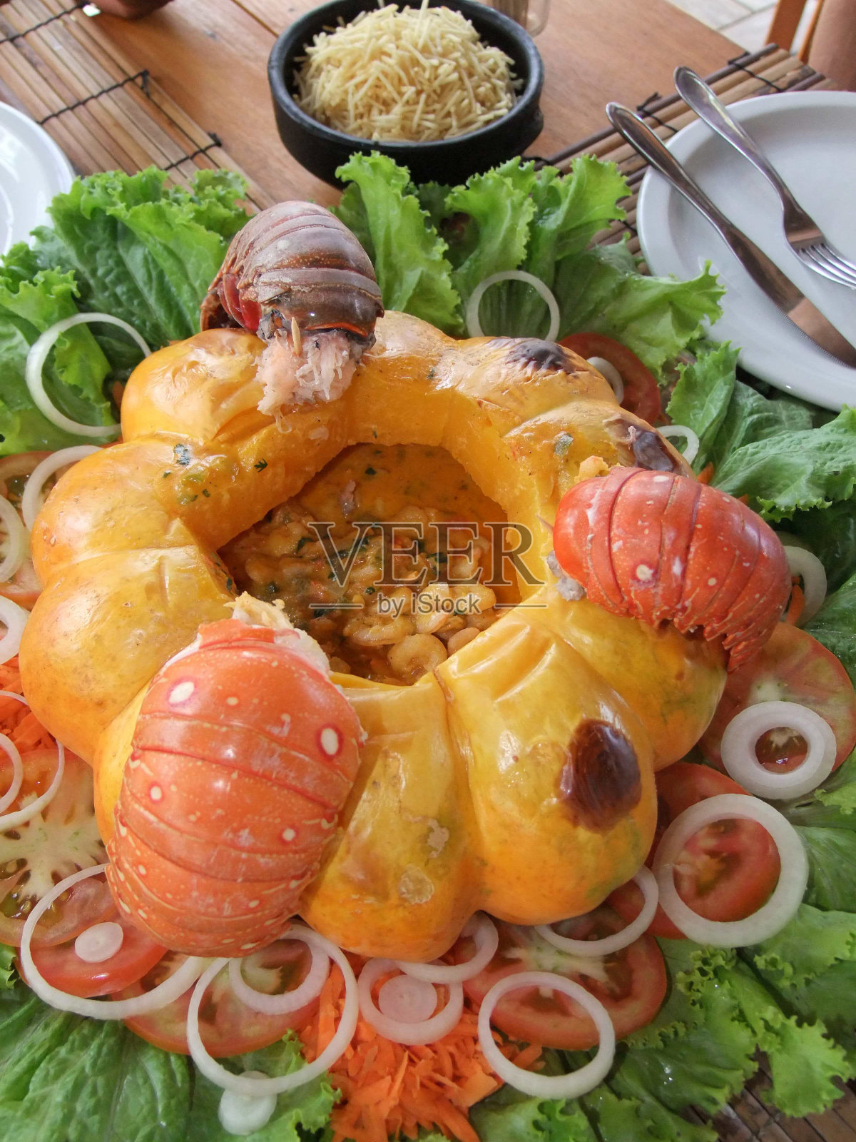 muranga的虾在餐厅供应照片摄影图片