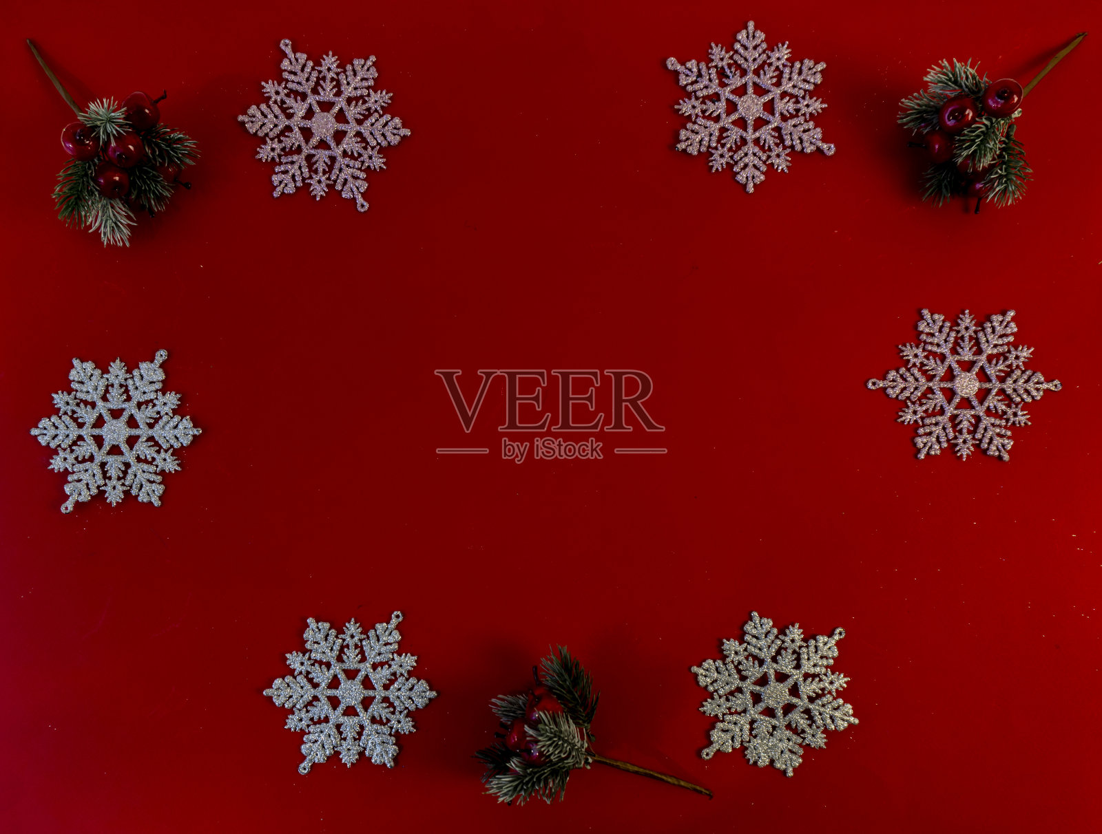 圣诞节和新年在红色背景上有复制空间照片摄影图片