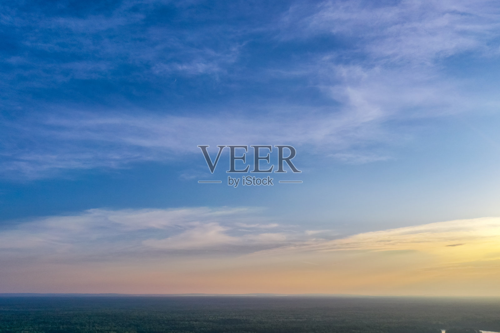 黄昏时的Muskoka Torrance Barrens Dark-Sky保护区，Gravenhurst，加拿大照片摄影图片