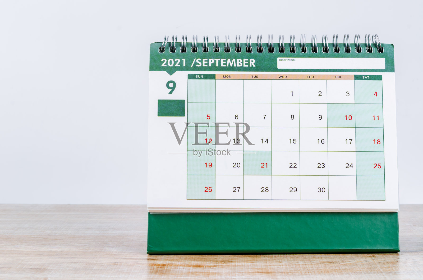 2021年9月绿色桌面日历照片摄影图片