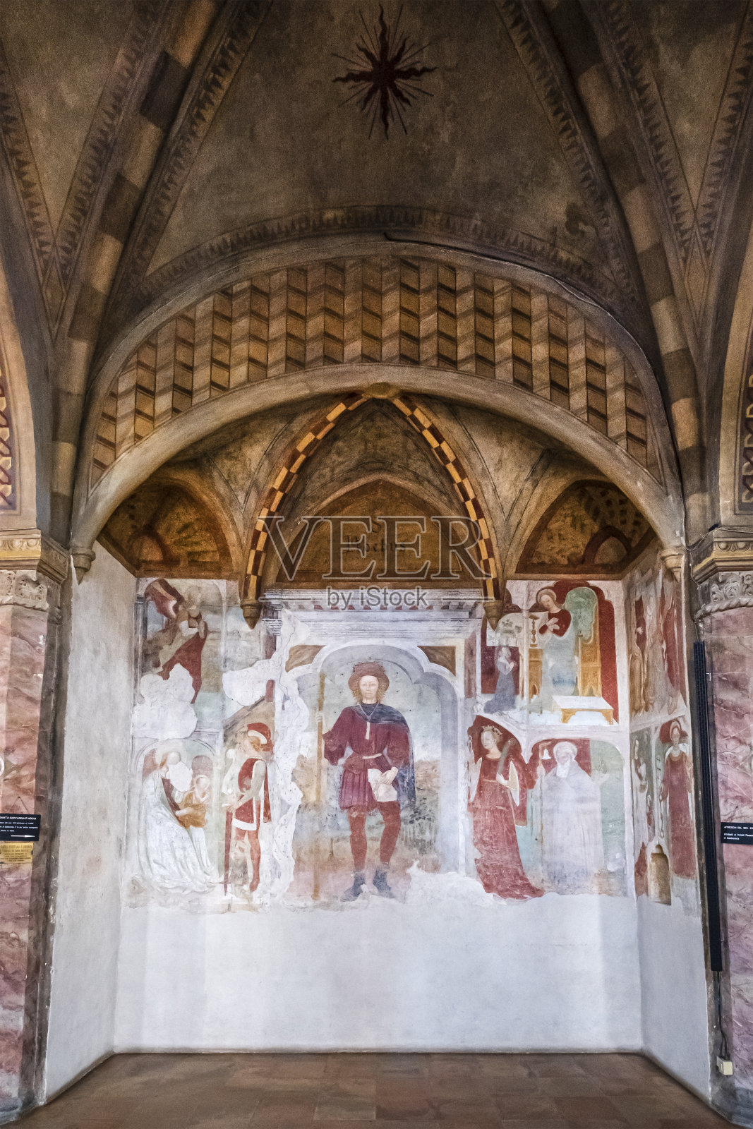 圣母圣所(意大利伦巴第)照片摄影图片