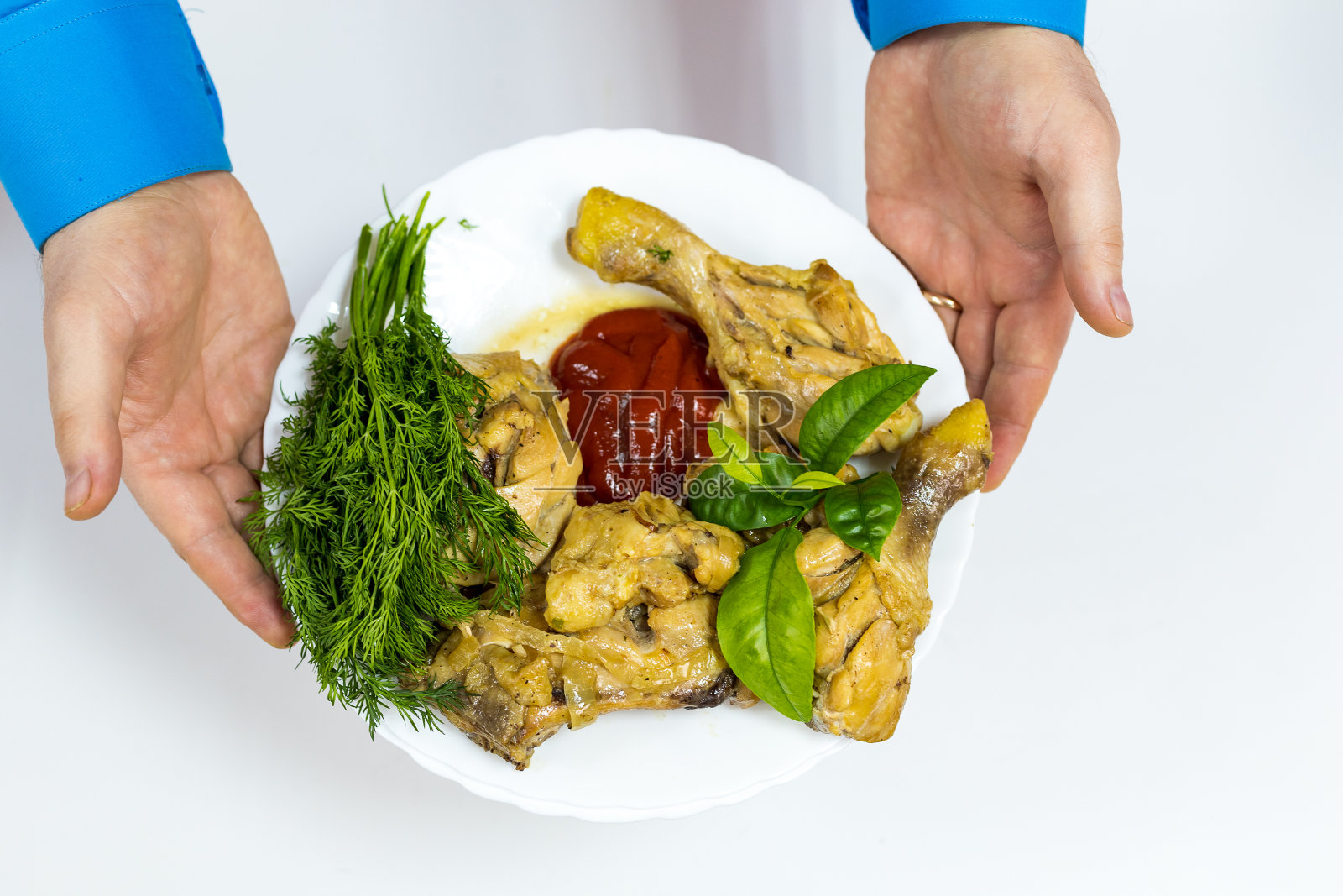 烤箱烤鸡腿。在家做饭。烹饪背景与文本的地方照片摄影图片