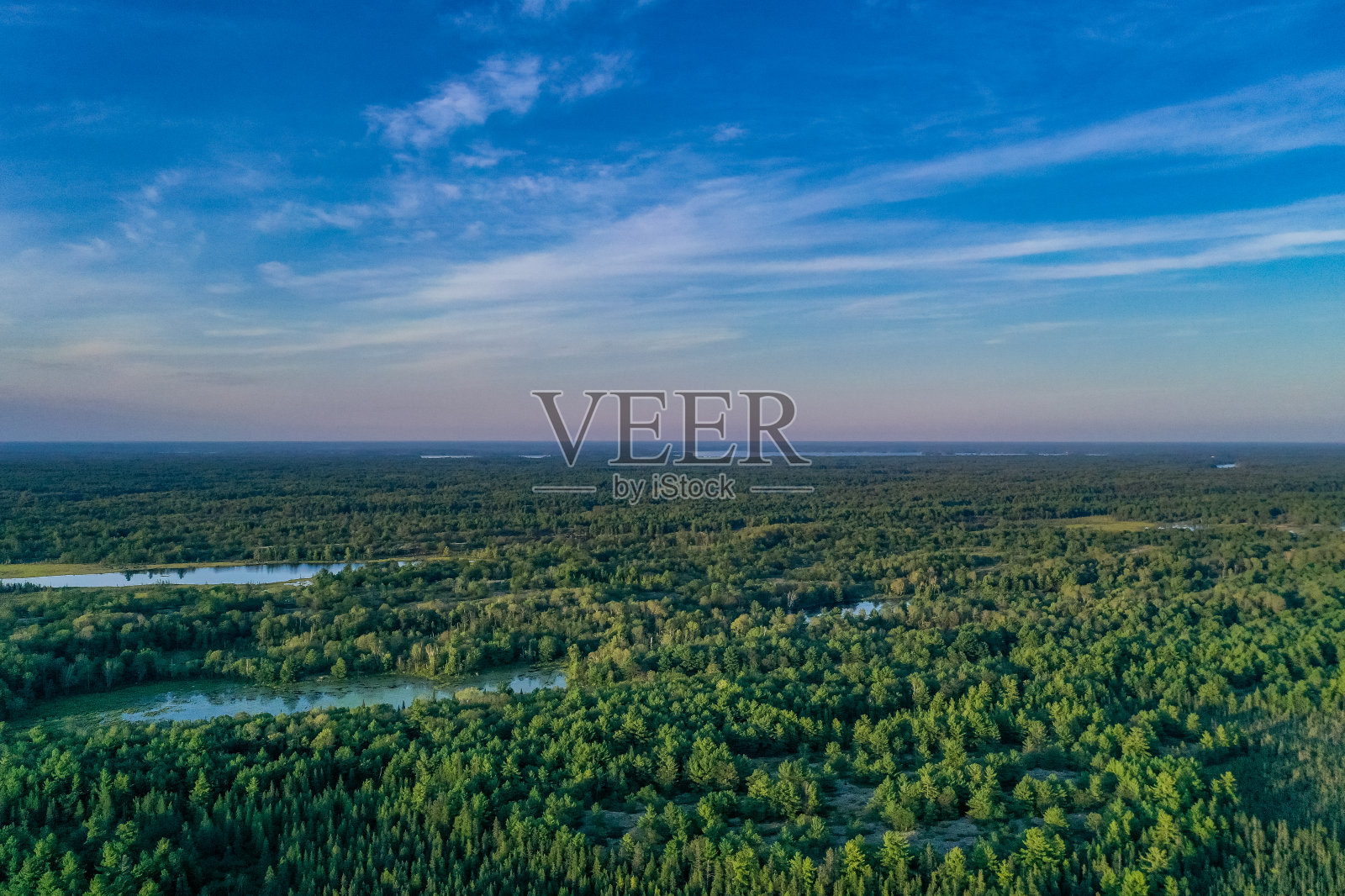 黄昏时的Muskoka Torrance Barrens Dark-Sky保护区，Gravenhurst，加拿大照片摄影图片