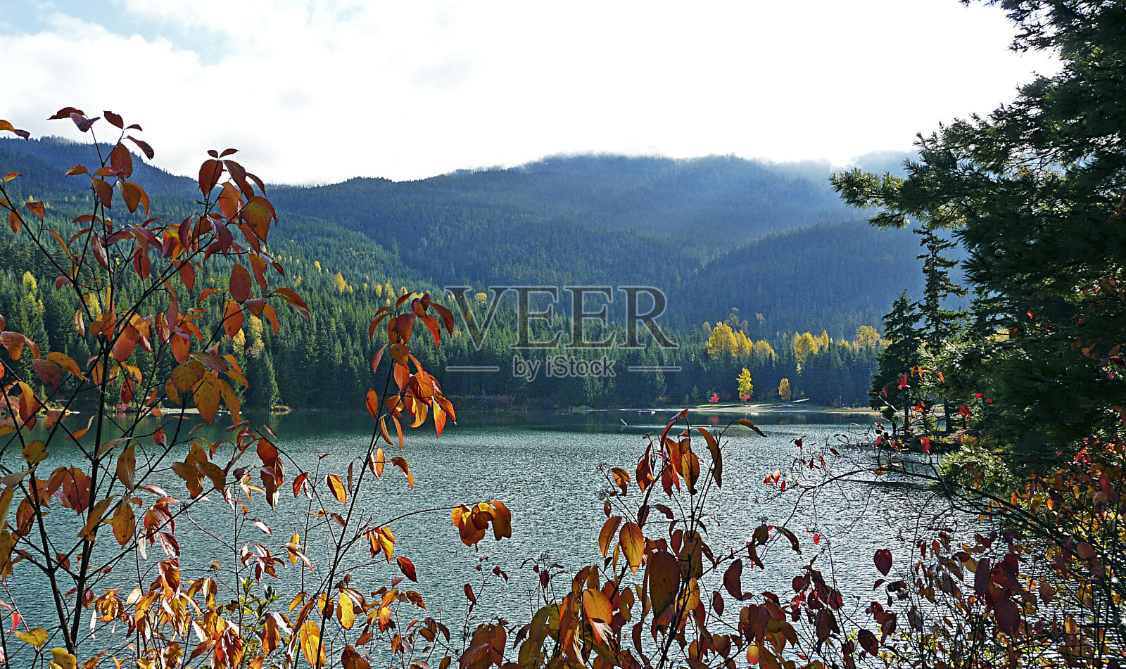 迷失湖，惠斯勒，不列颠哥伦比亚省，加拿大照片摄影图片