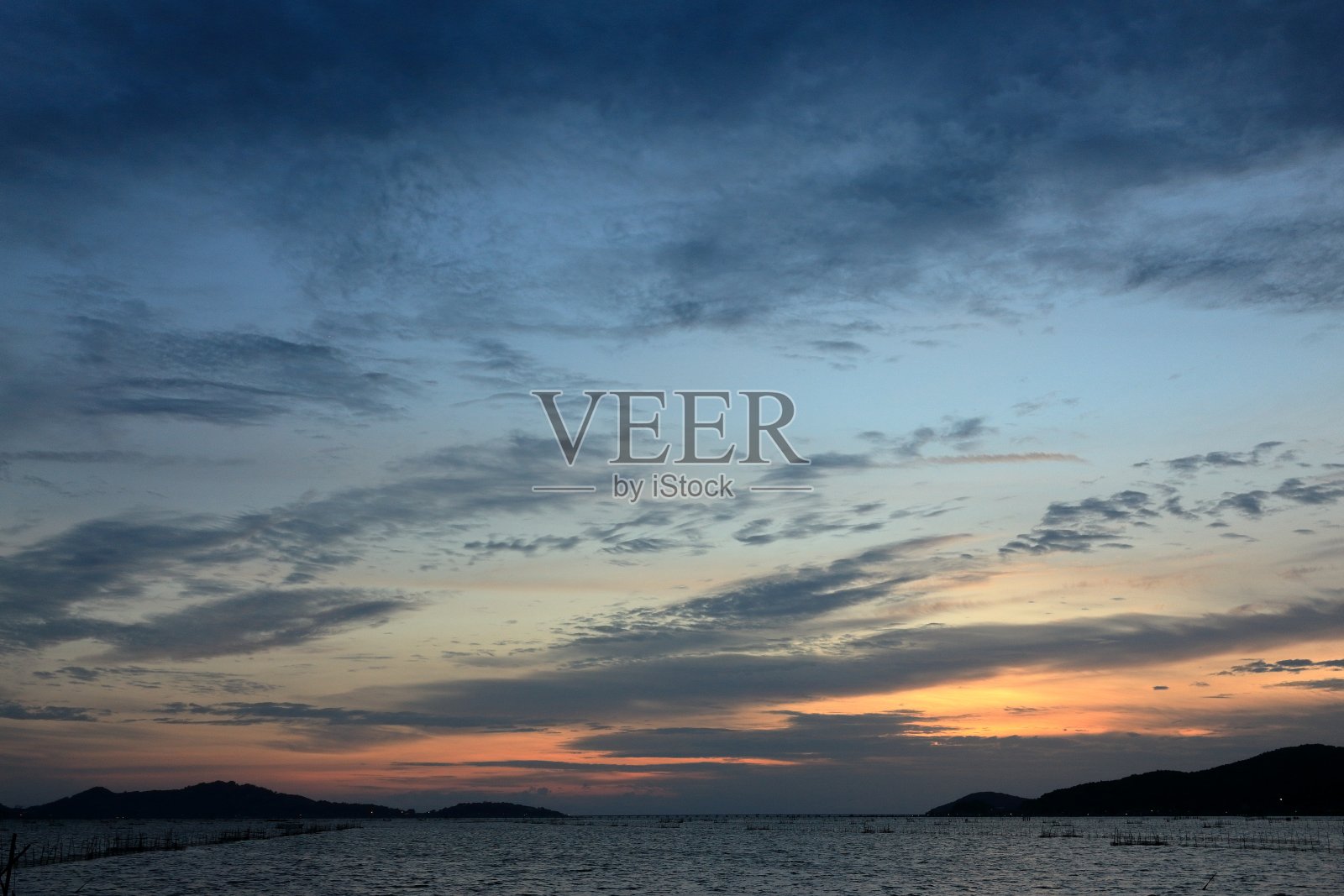 一组清晨大自然美景的照片照片摄影图片