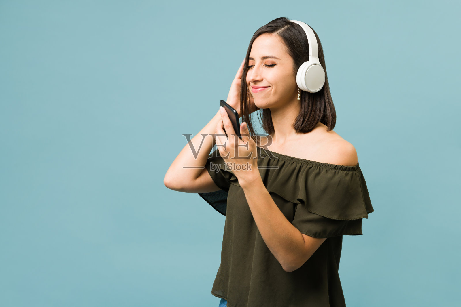 我喜欢听我最喜欢的歌照片摄影图片