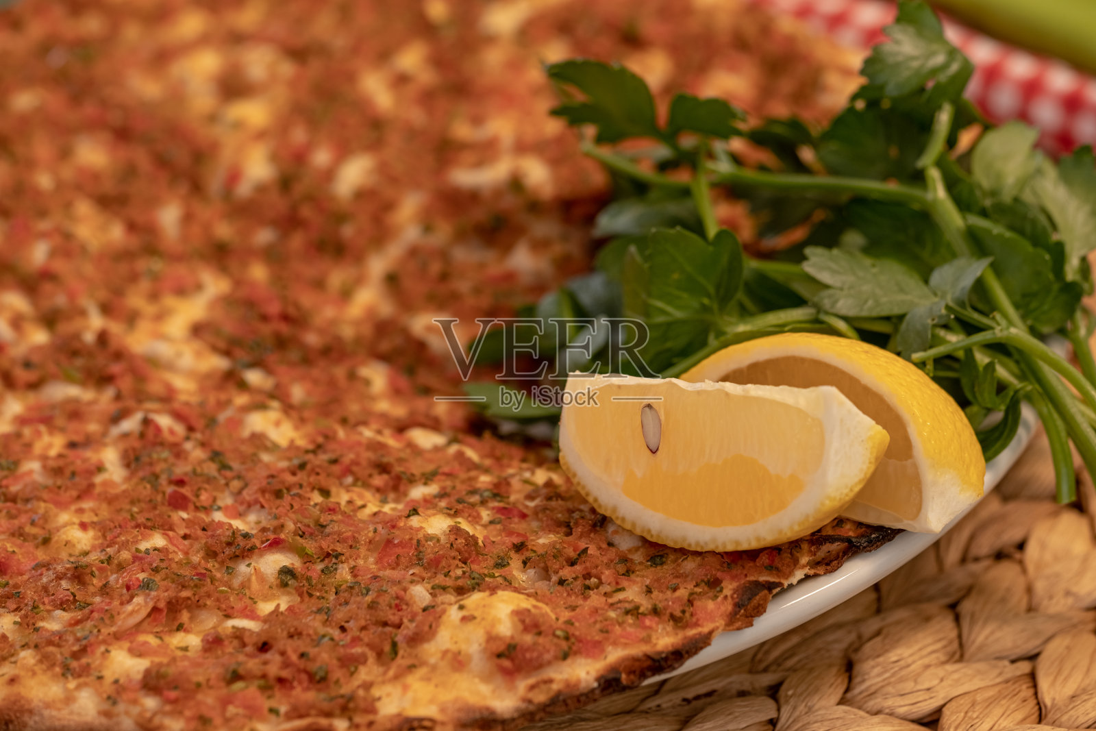 传统土耳其食物拉玛昆照片摄影图片