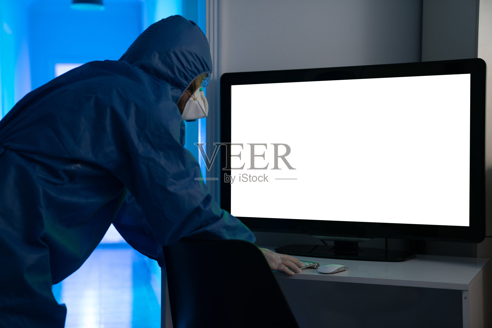 放射科医生在放射科诊所工作照片摄影图片