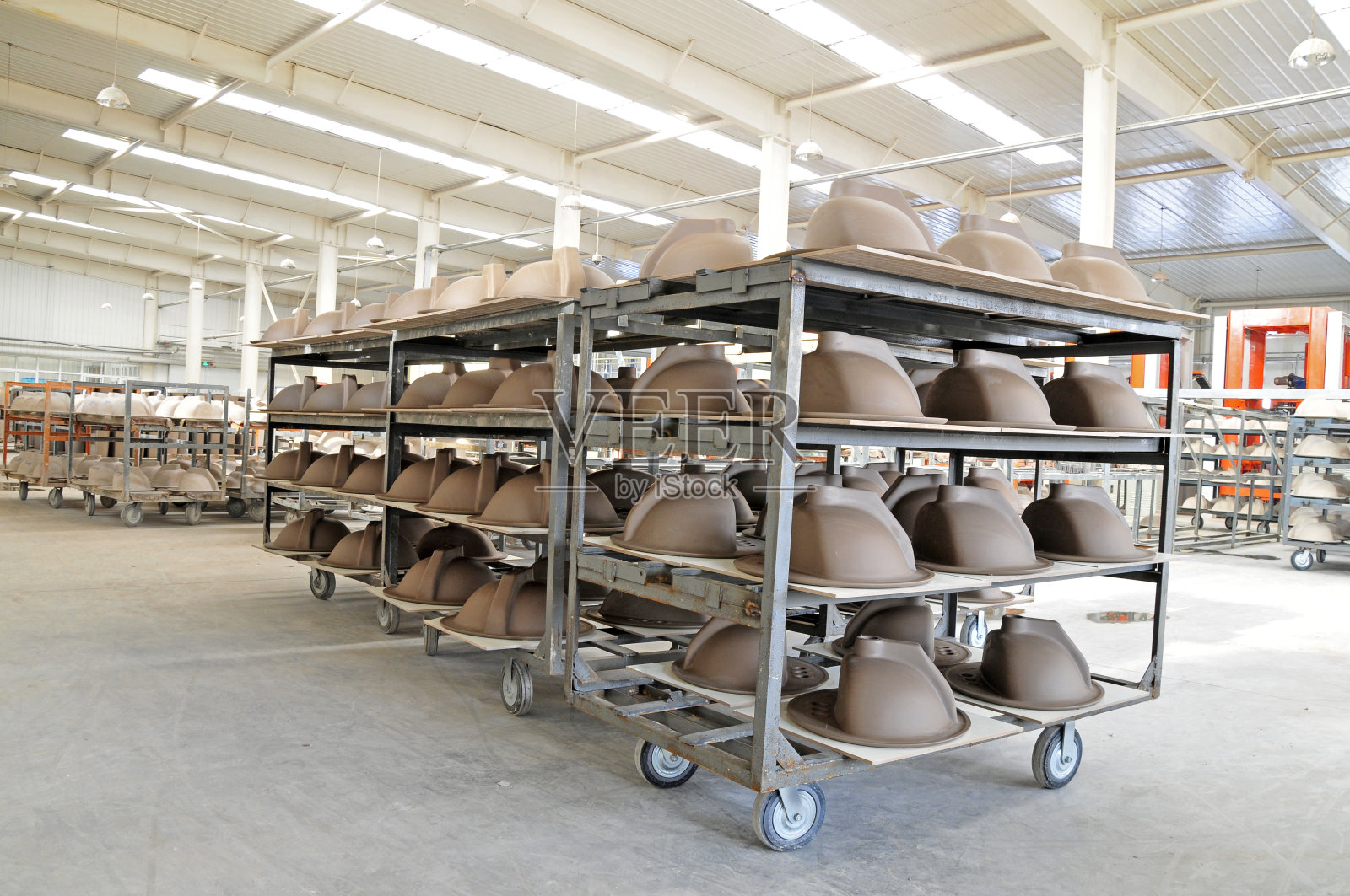 陶瓷制品车间照片摄影图片