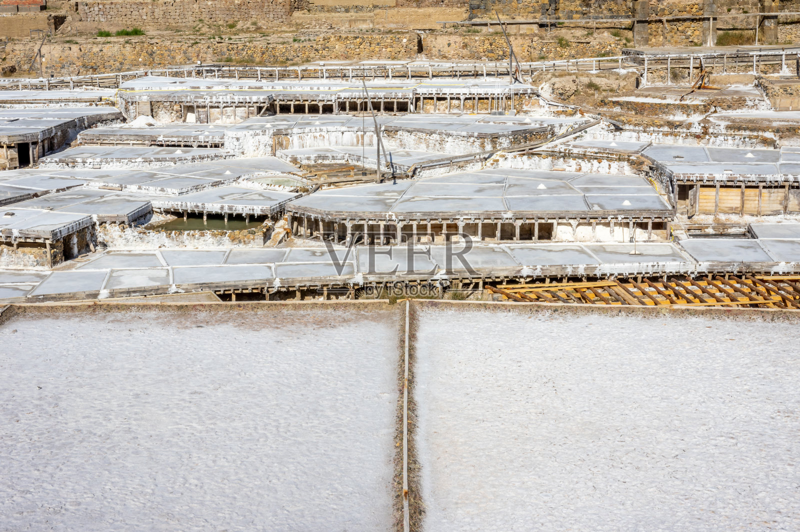 Añana盐谷，阿拉瓦，西班牙照片摄影图片