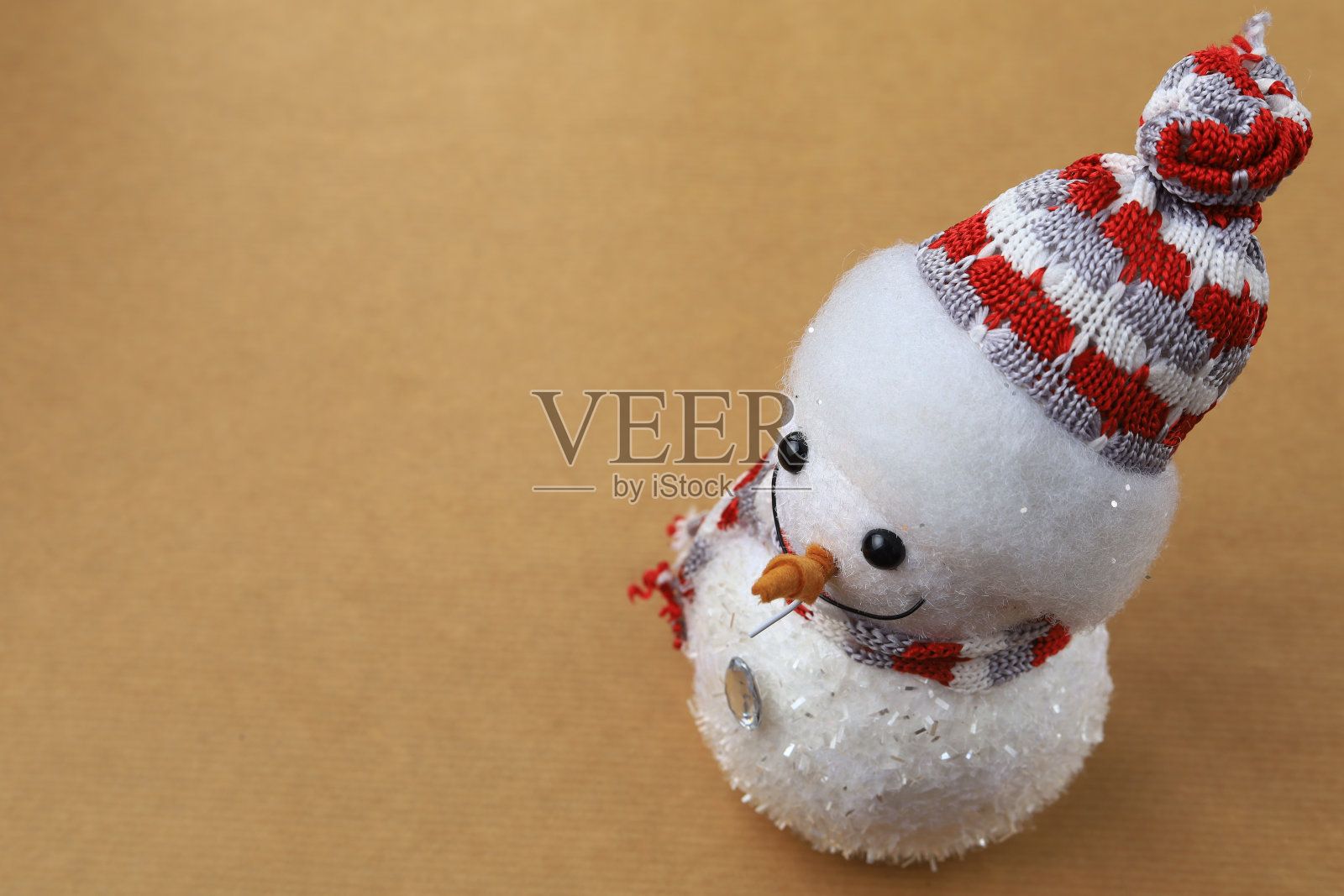 雪人是新年假期的主要象征。抽象的圣诞背景照片摄影图片