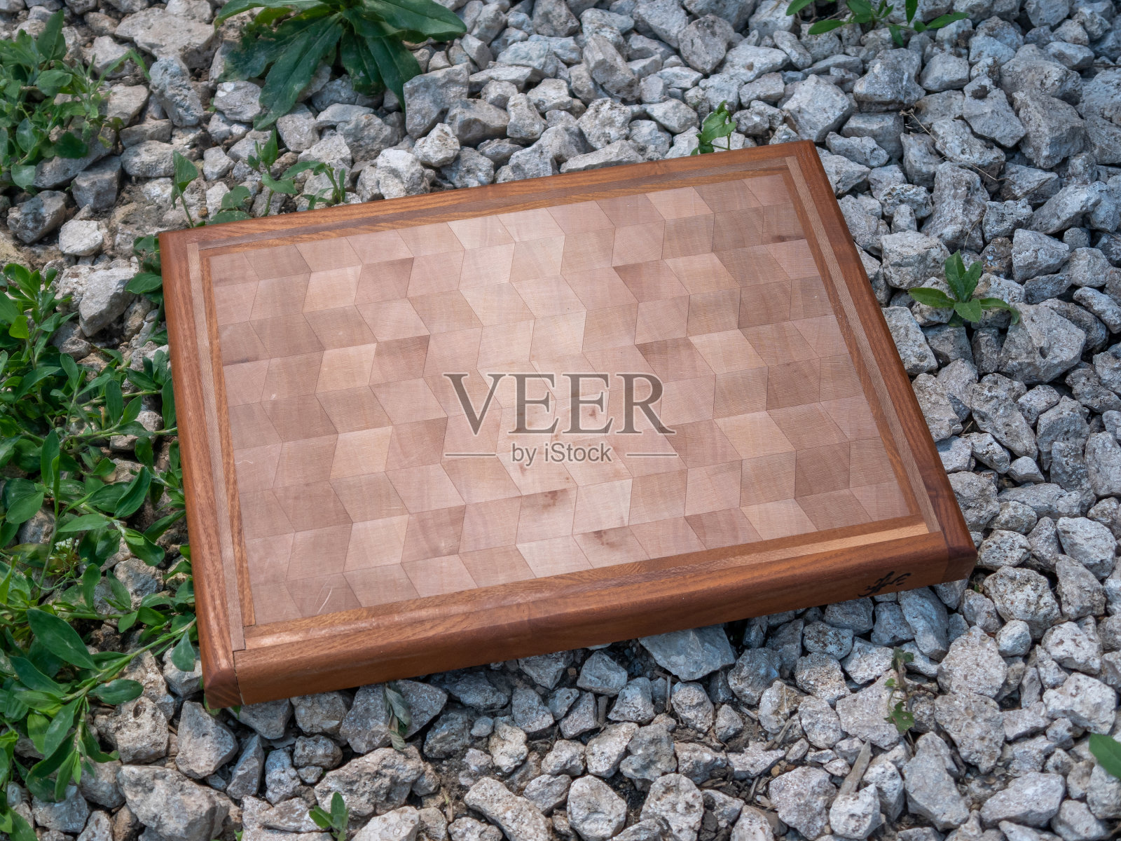 特写镜头。漂亮的木质砧板。照片摄影图片