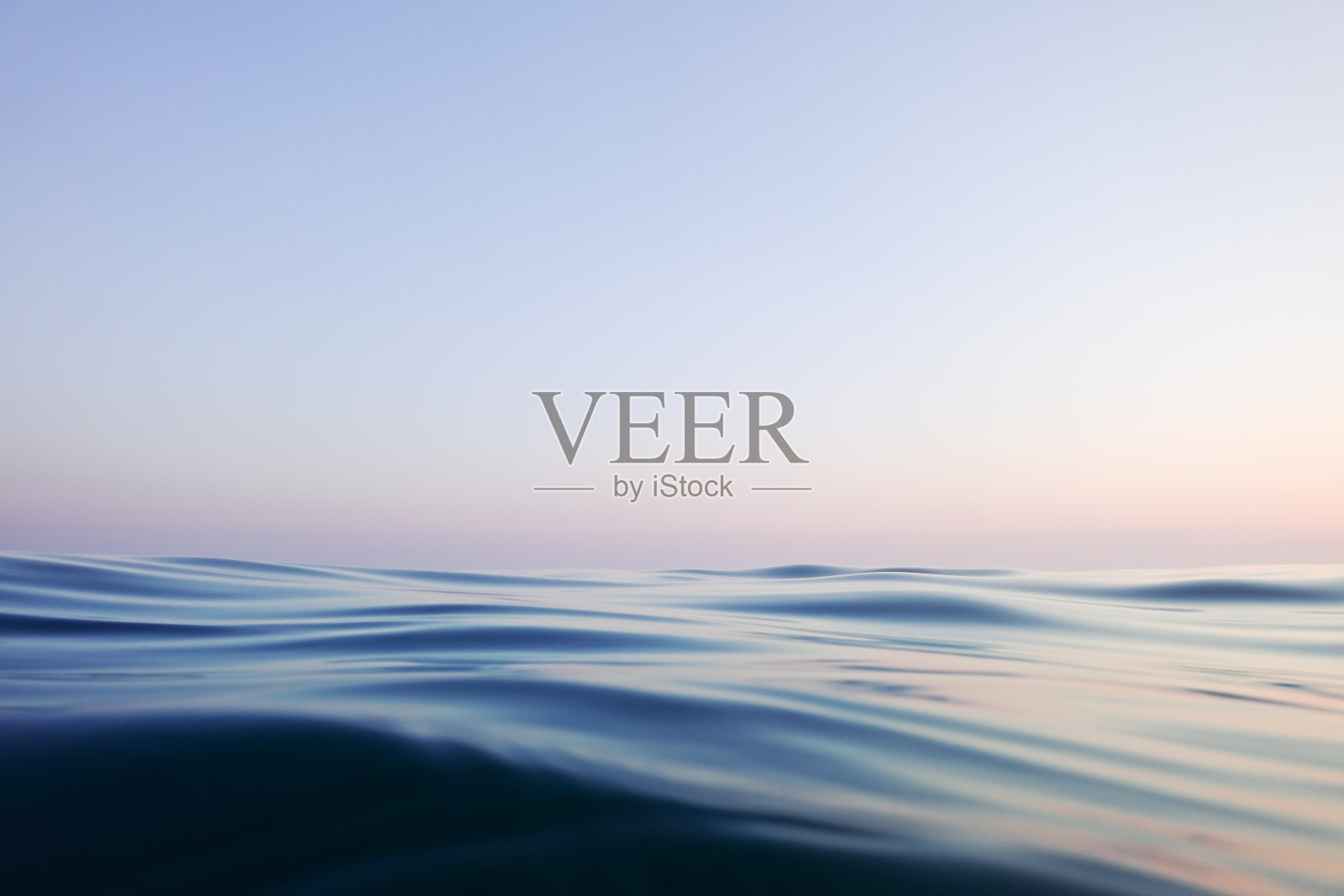 晚上的大海照片摄影图片