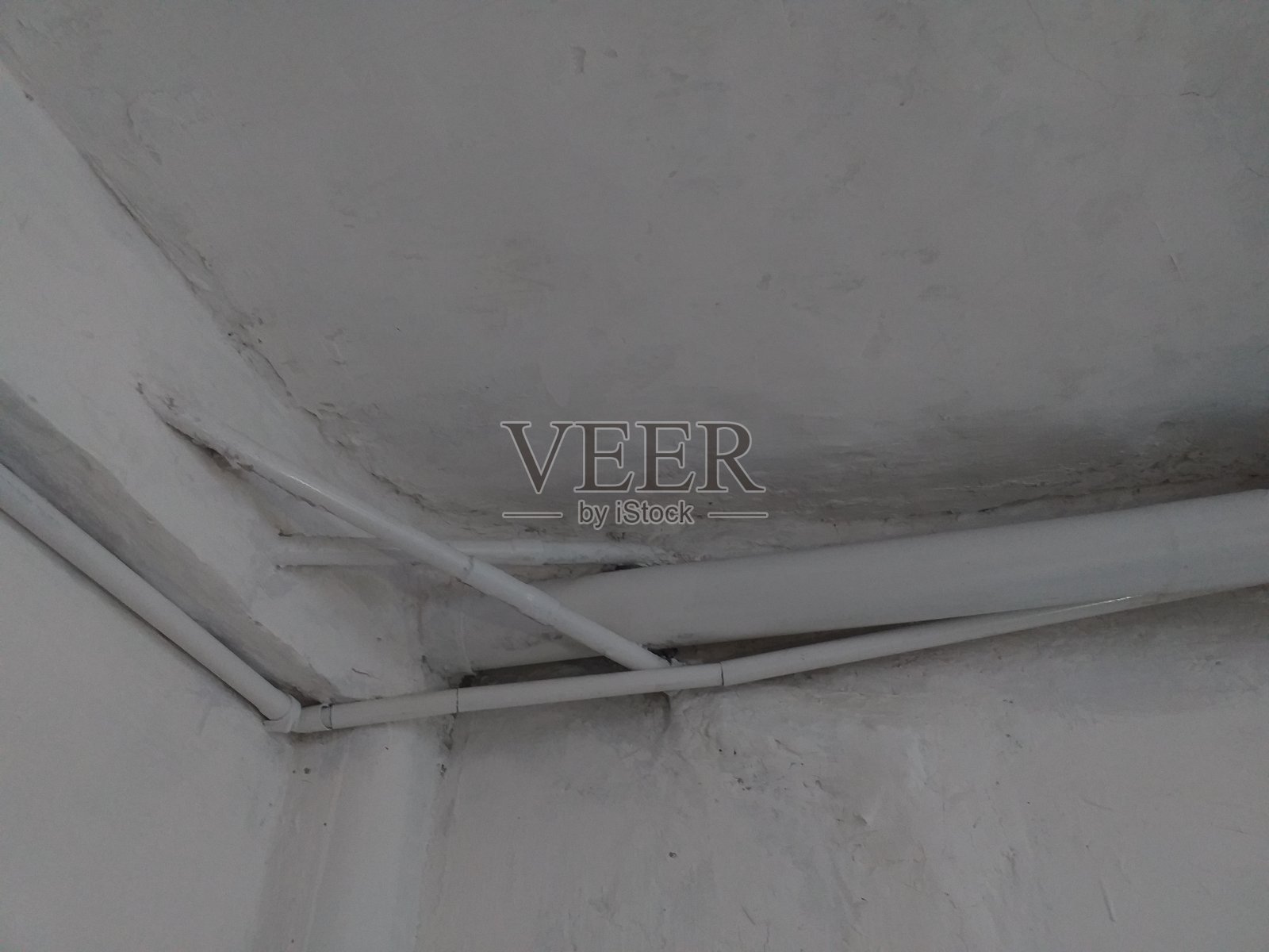 无组织的管道安装照片摄影图片