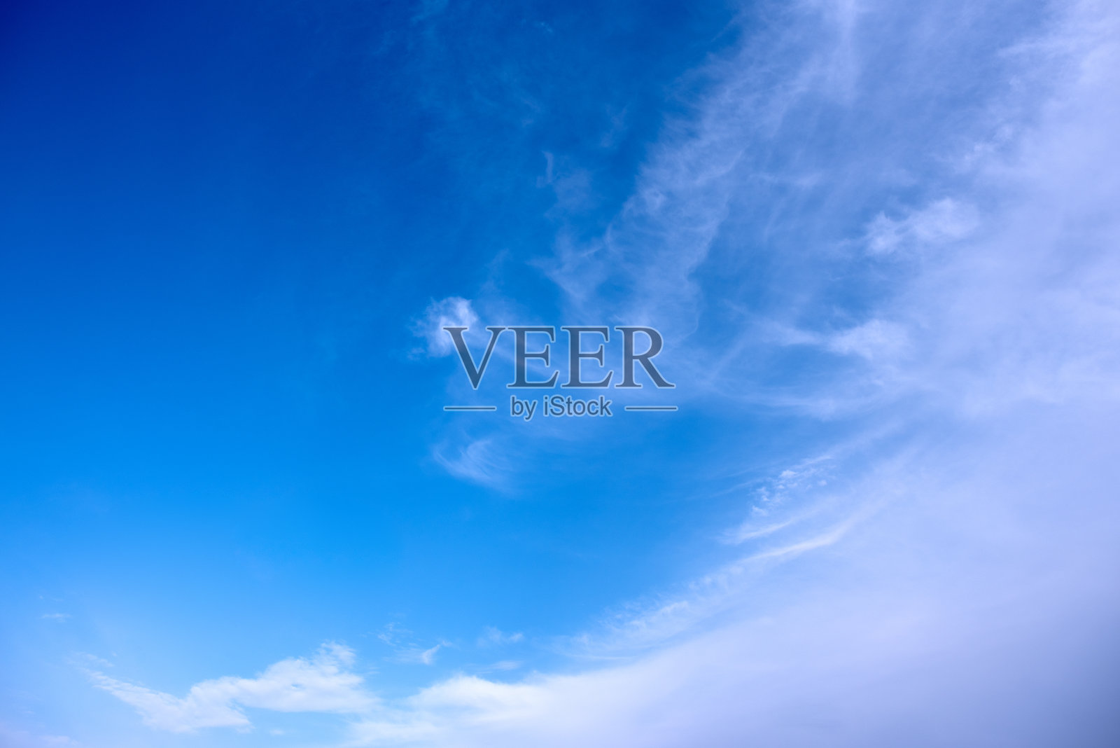 天空日光。自然的天空组成。设计的元素。照片摄影图片