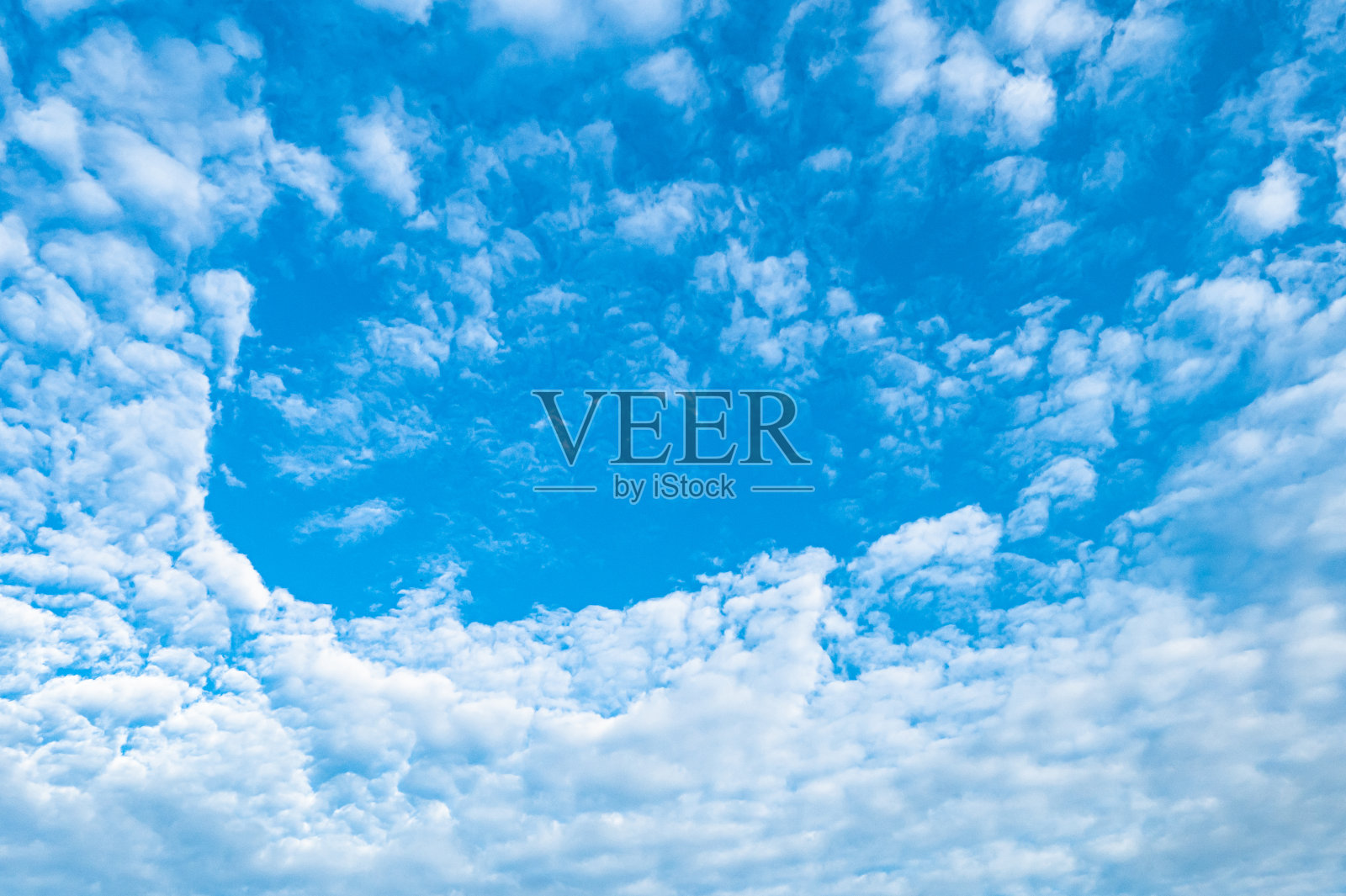 晴空万里照片摄影图片