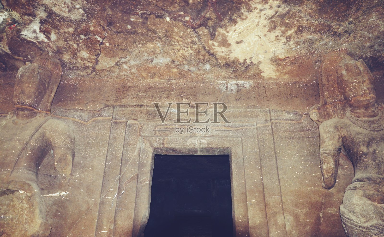 大象洞穴是联合国教科文组织世界遗产，印度马哈拉施特拉邦孟买照片摄影图片