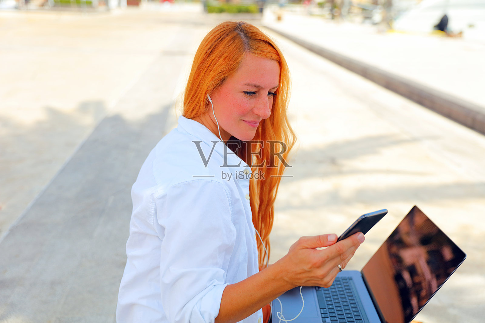 户外的办公室照片摄影图片