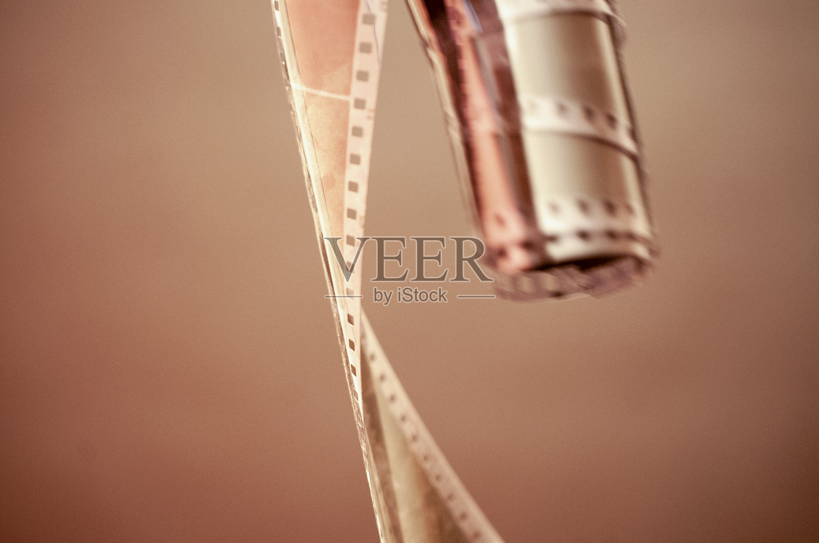 老式的黑白胶卷照片摄影图片