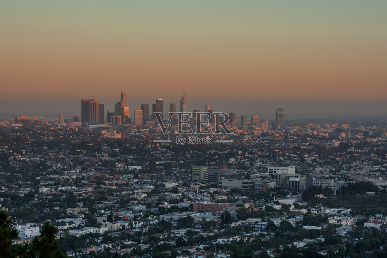 洛杉矶日落。夜城的美景照片摄影图片