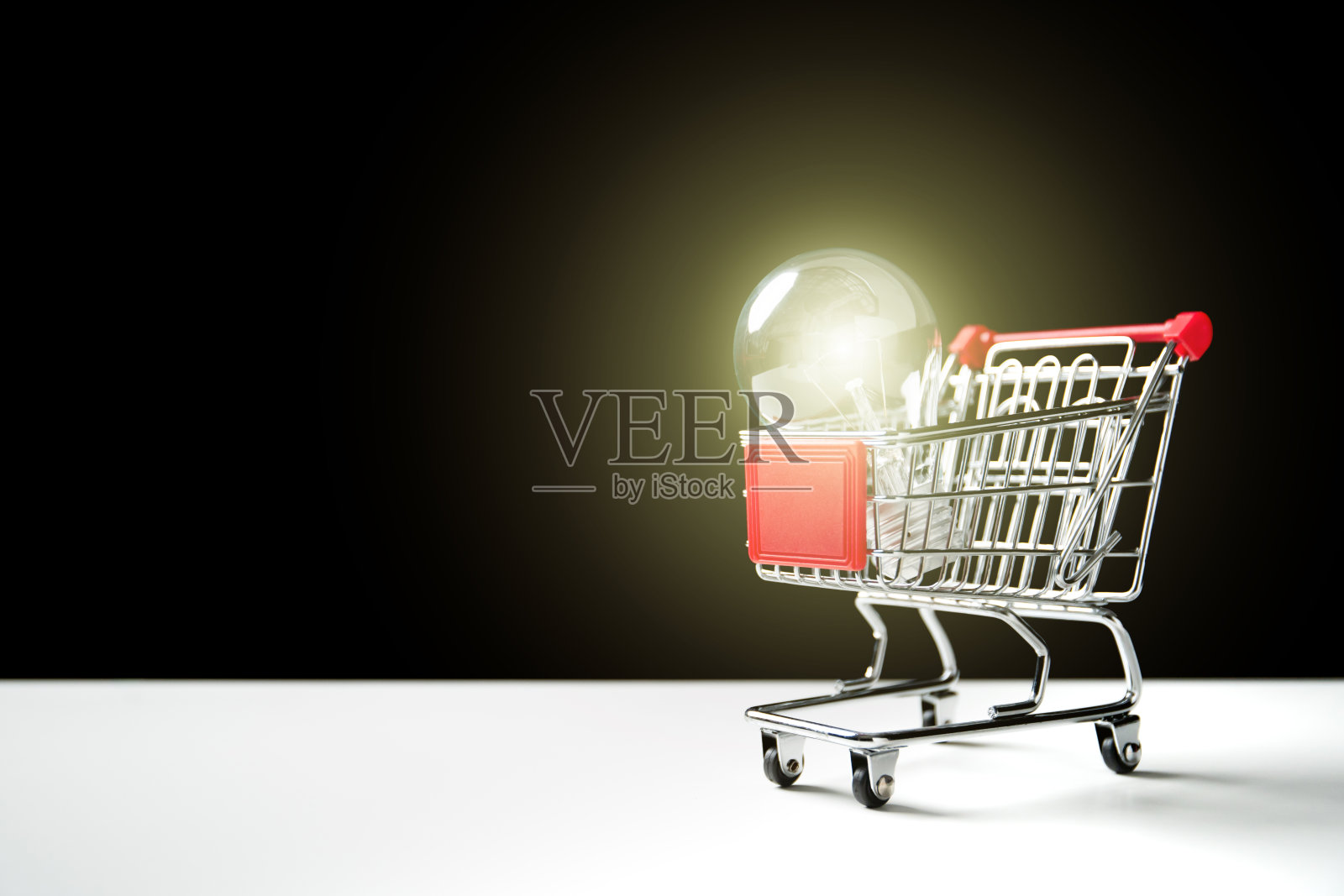 网上购物的概念。照片摄影图片