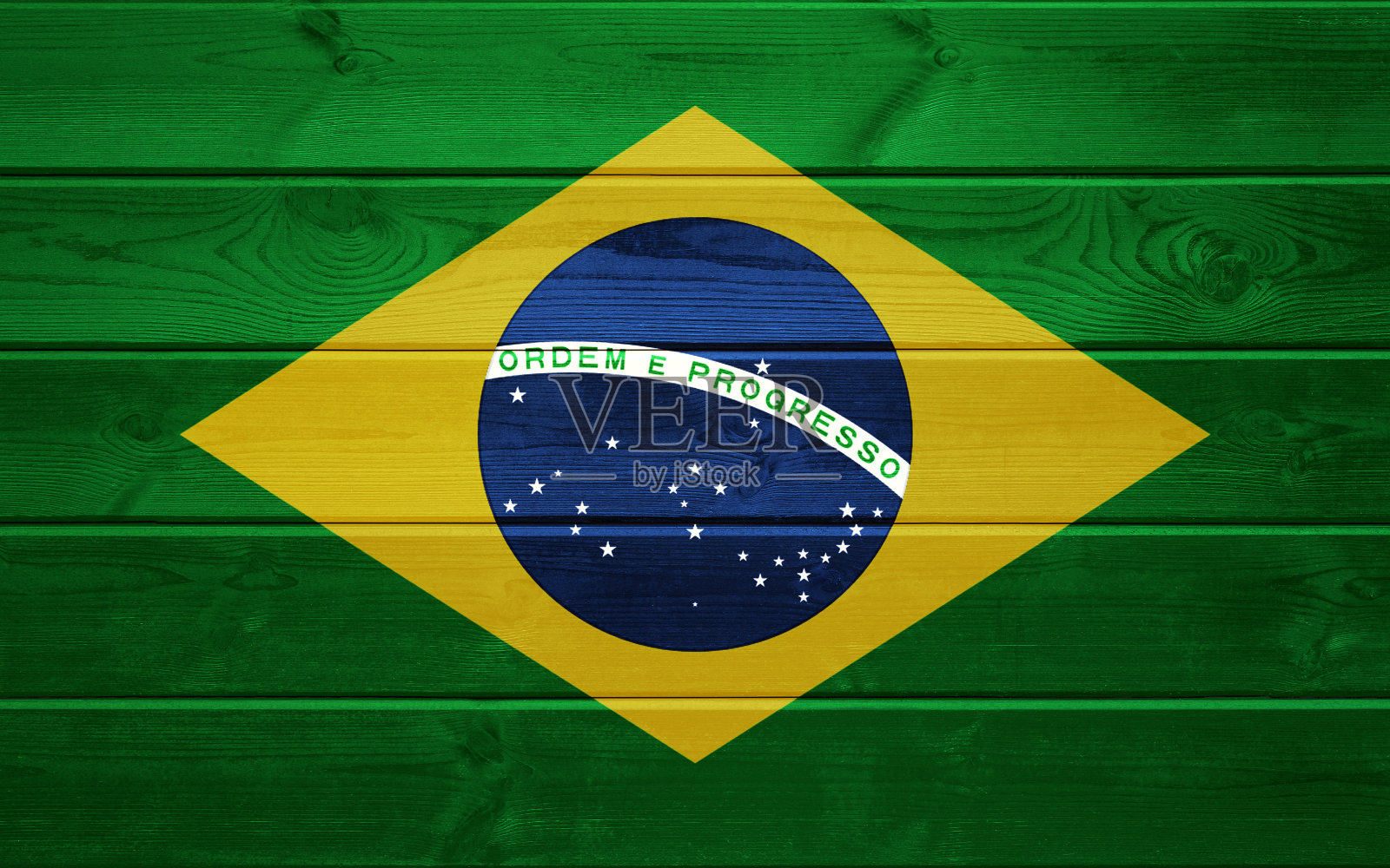 旧木面上的巴西国旗照片摄影图片