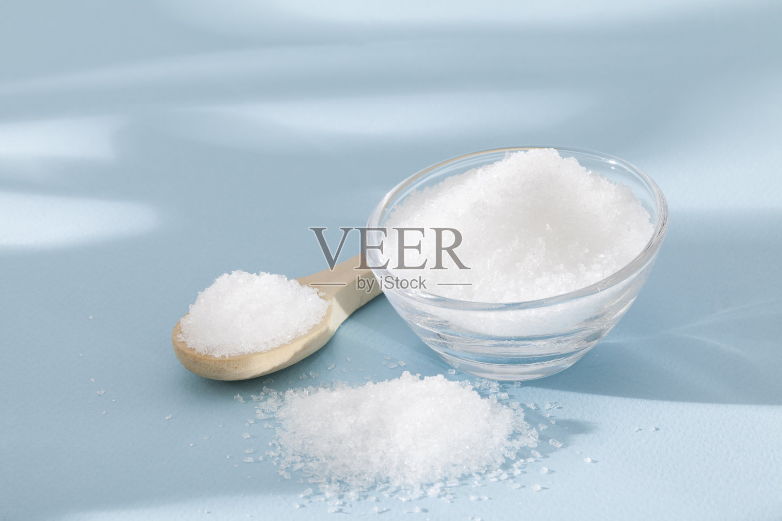 氯化镁-健康必需的离子矿物化合物照片摄影图片