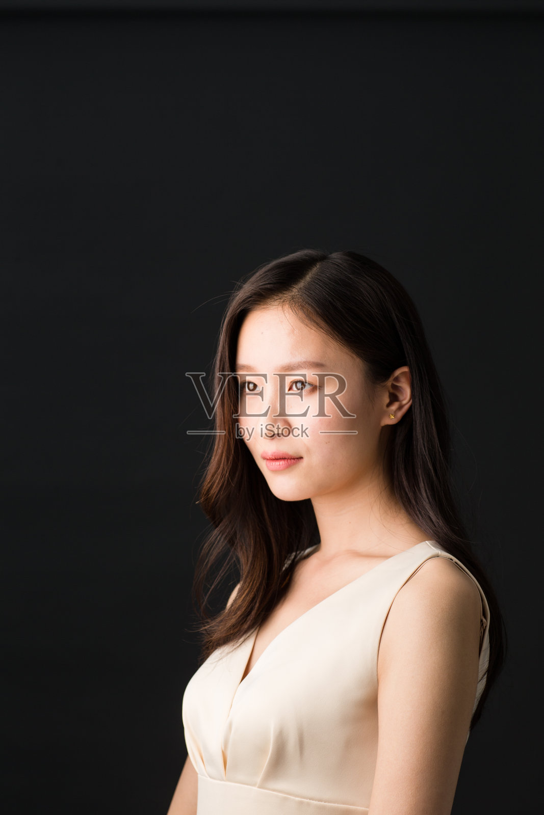 青年女人肖像照片摄影图片