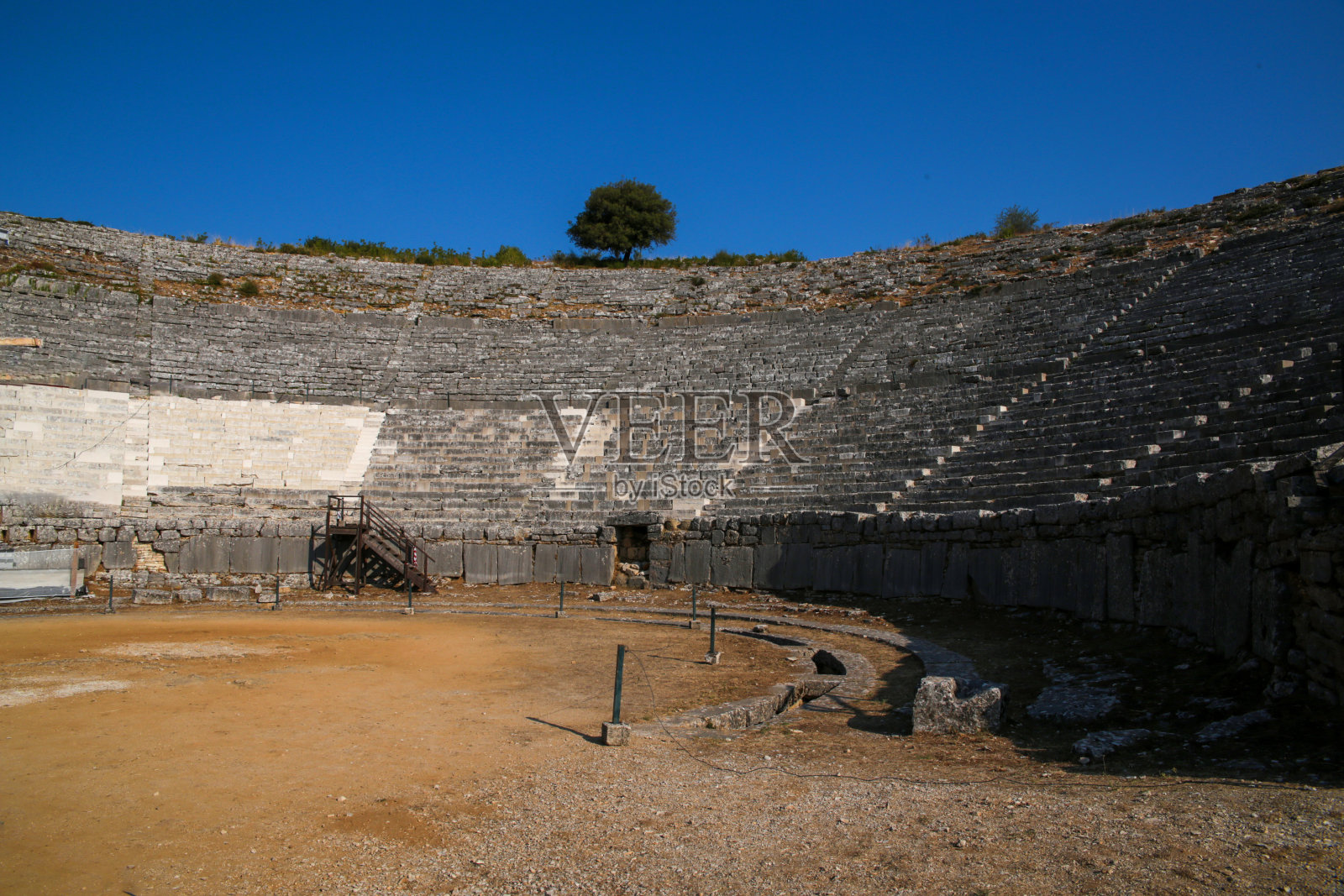 希腊约阿尼纳地区的多多尼剧场照片摄影图片