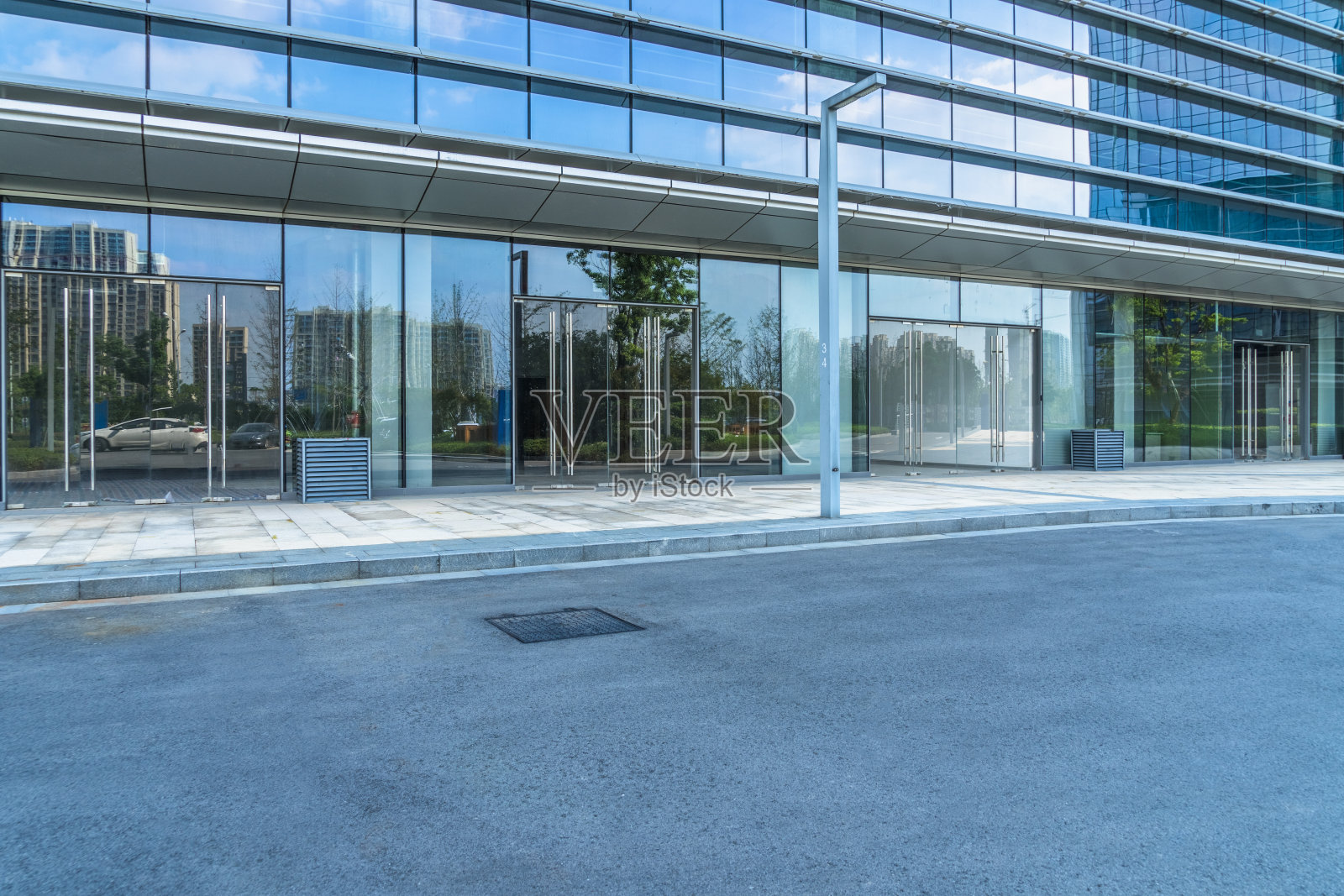 干净的柏油路照片摄影图片