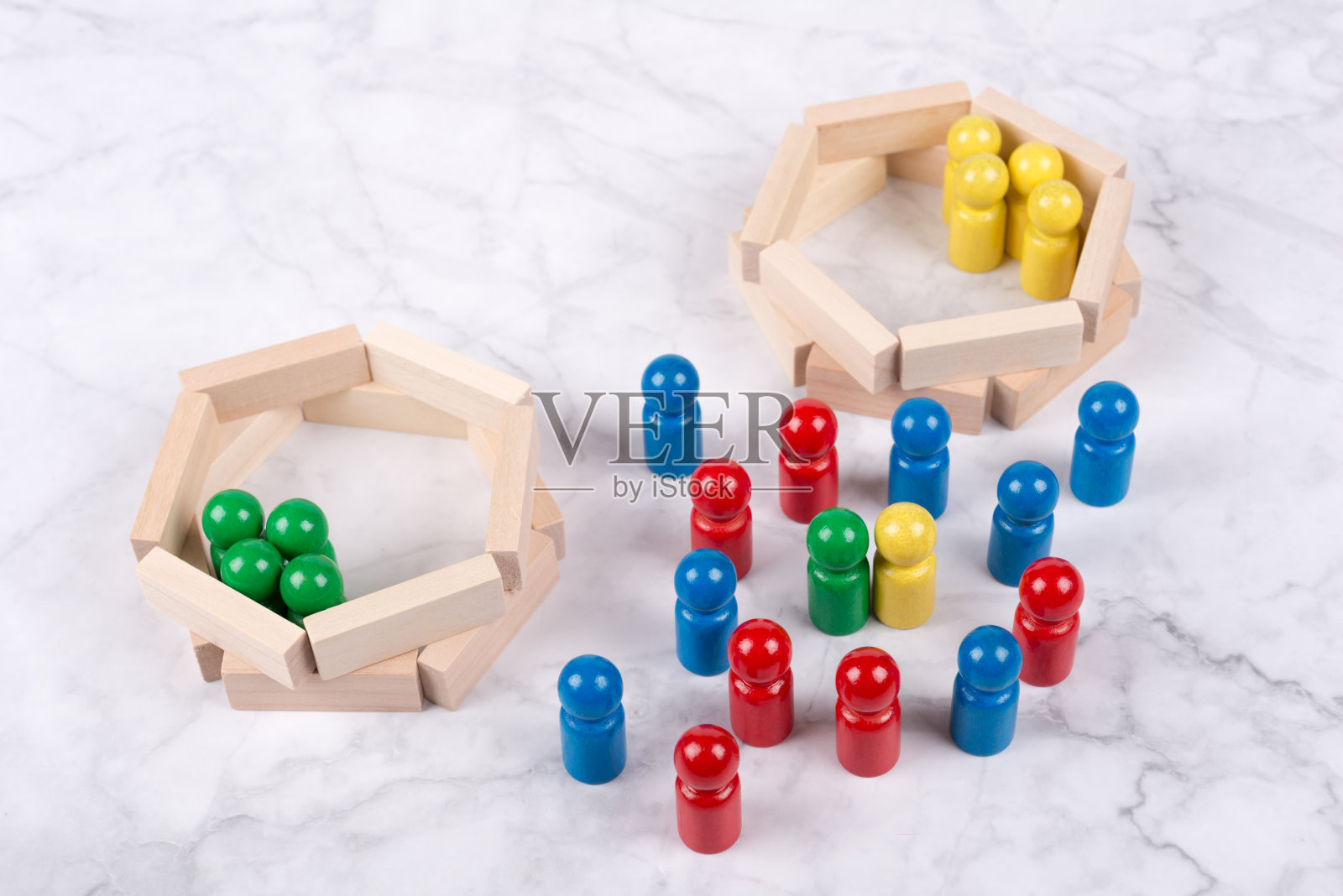 游戏角色概念——一组相互分离的角色照片摄影图片