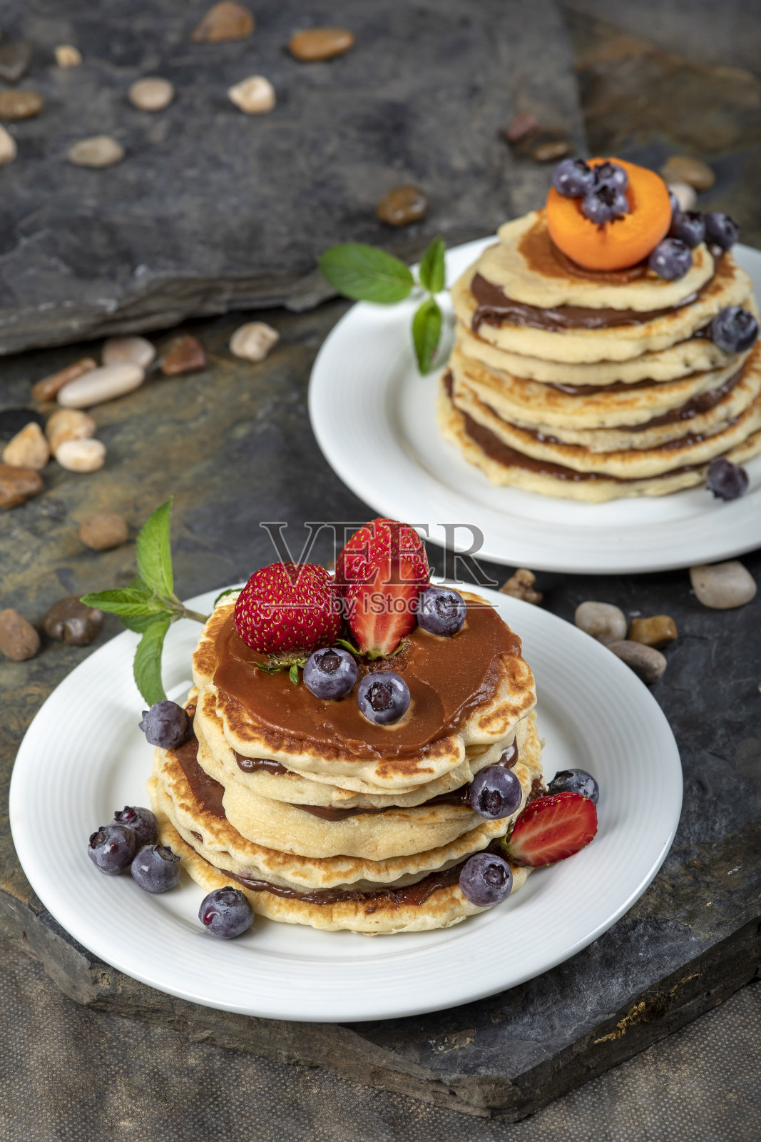 层叠的坚果馅饼照片摄影图片