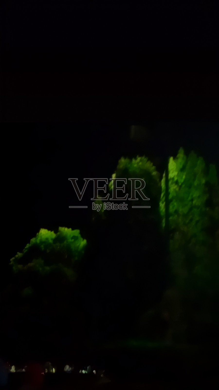 女孩用面具照片摄影图片