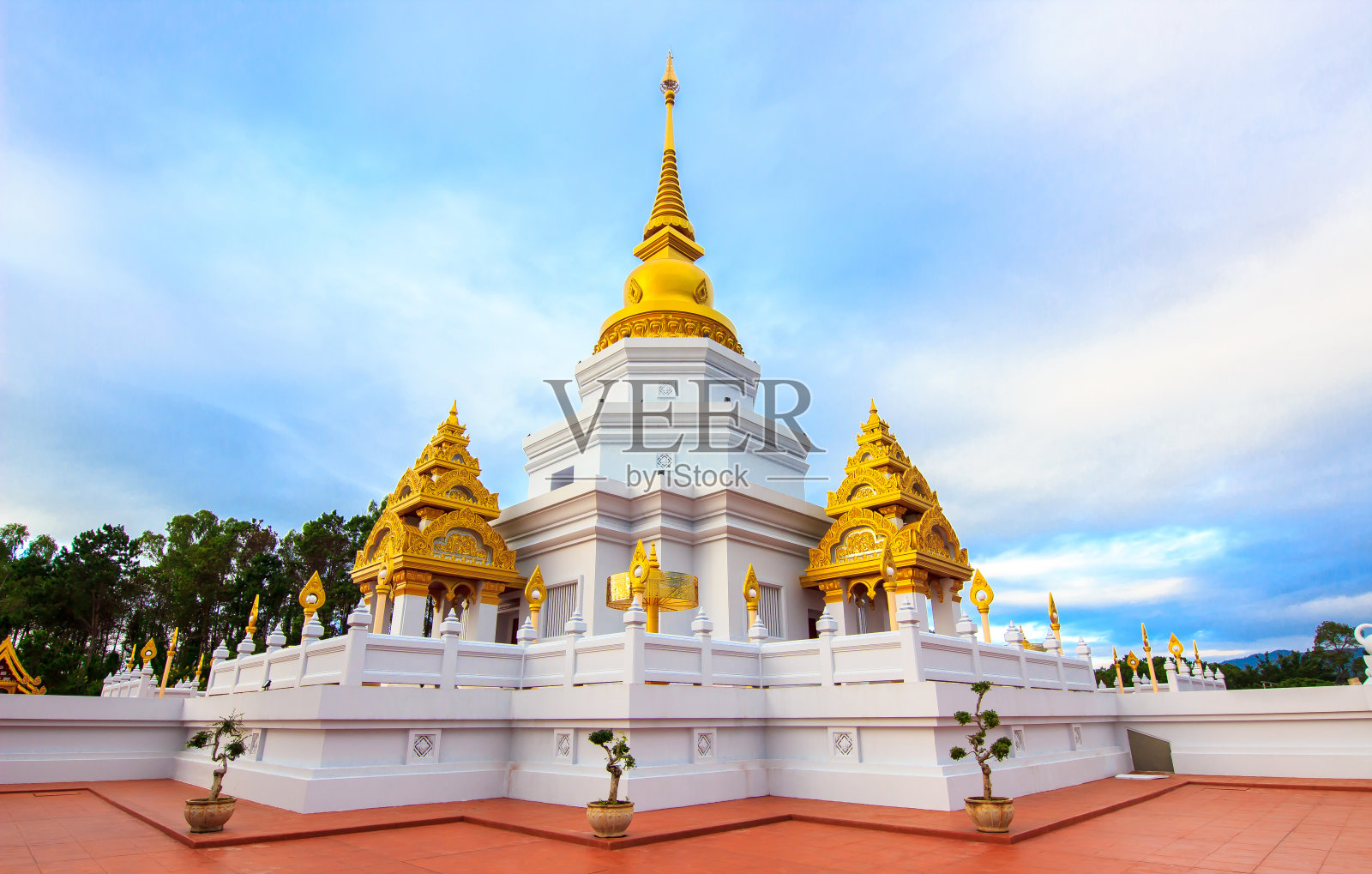 Wat Santi Tham, Doi Mae Salong，蒋Rai，泰国照片摄影图片