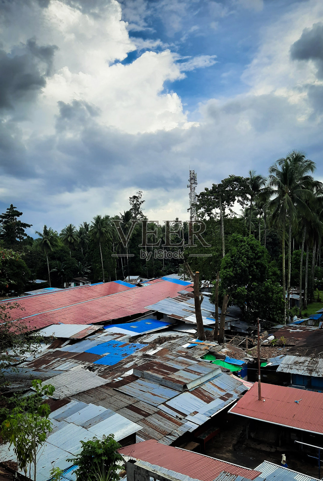 马纳多市人口密集的地区照片摄影图片