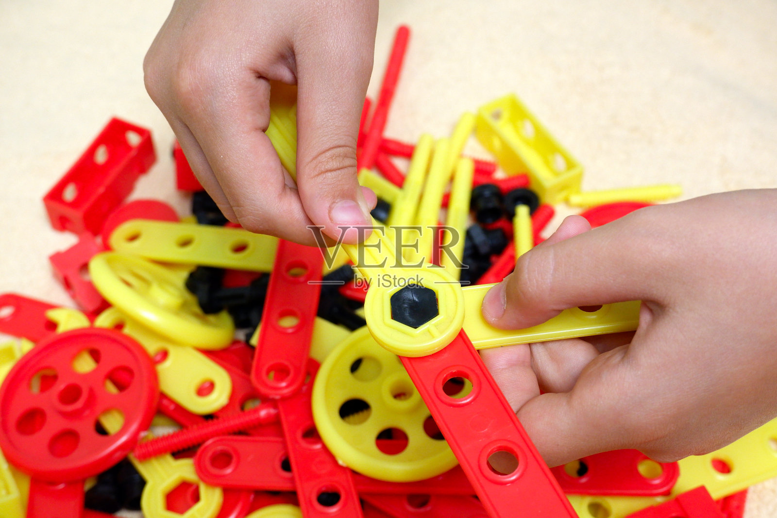 孩子们的设计师照片摄影图片