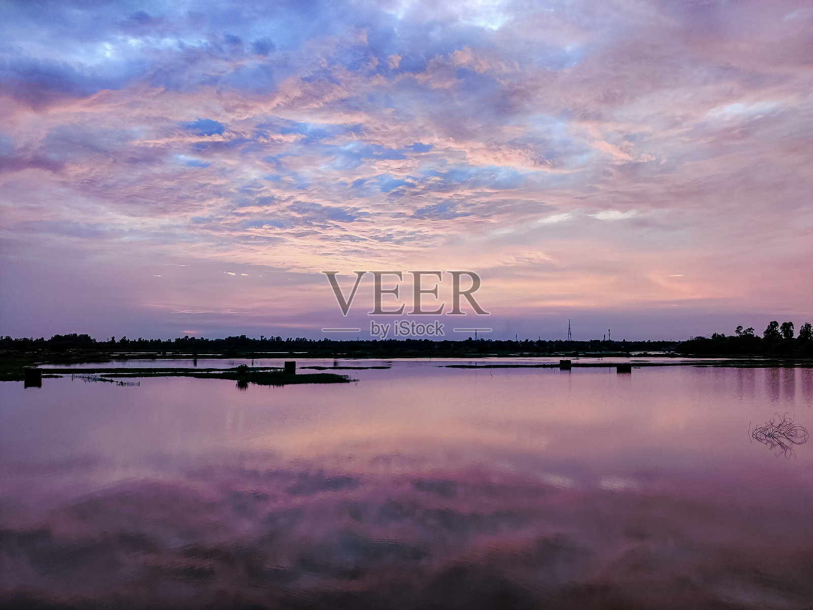 天空就像天堂照片摄影图片