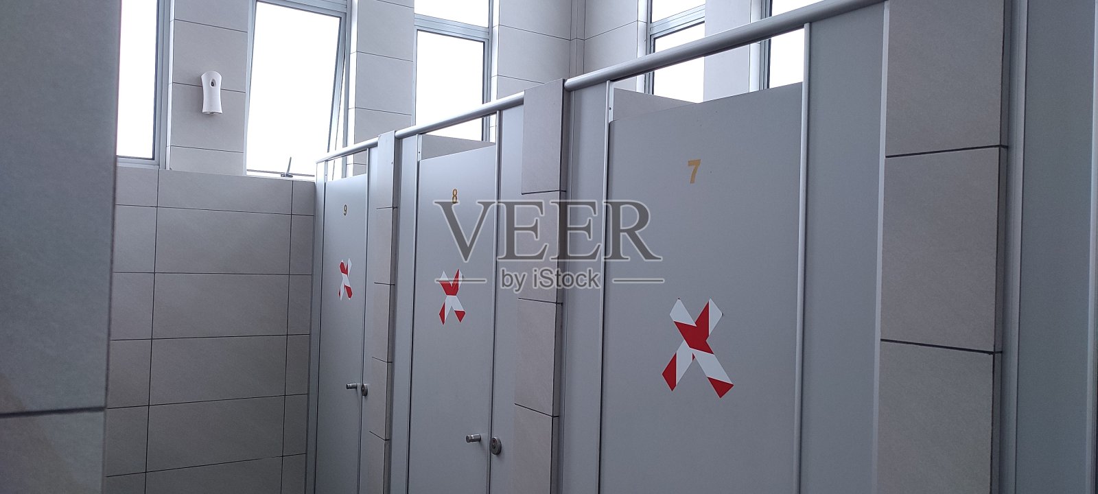 关闭的门照片摄影图片