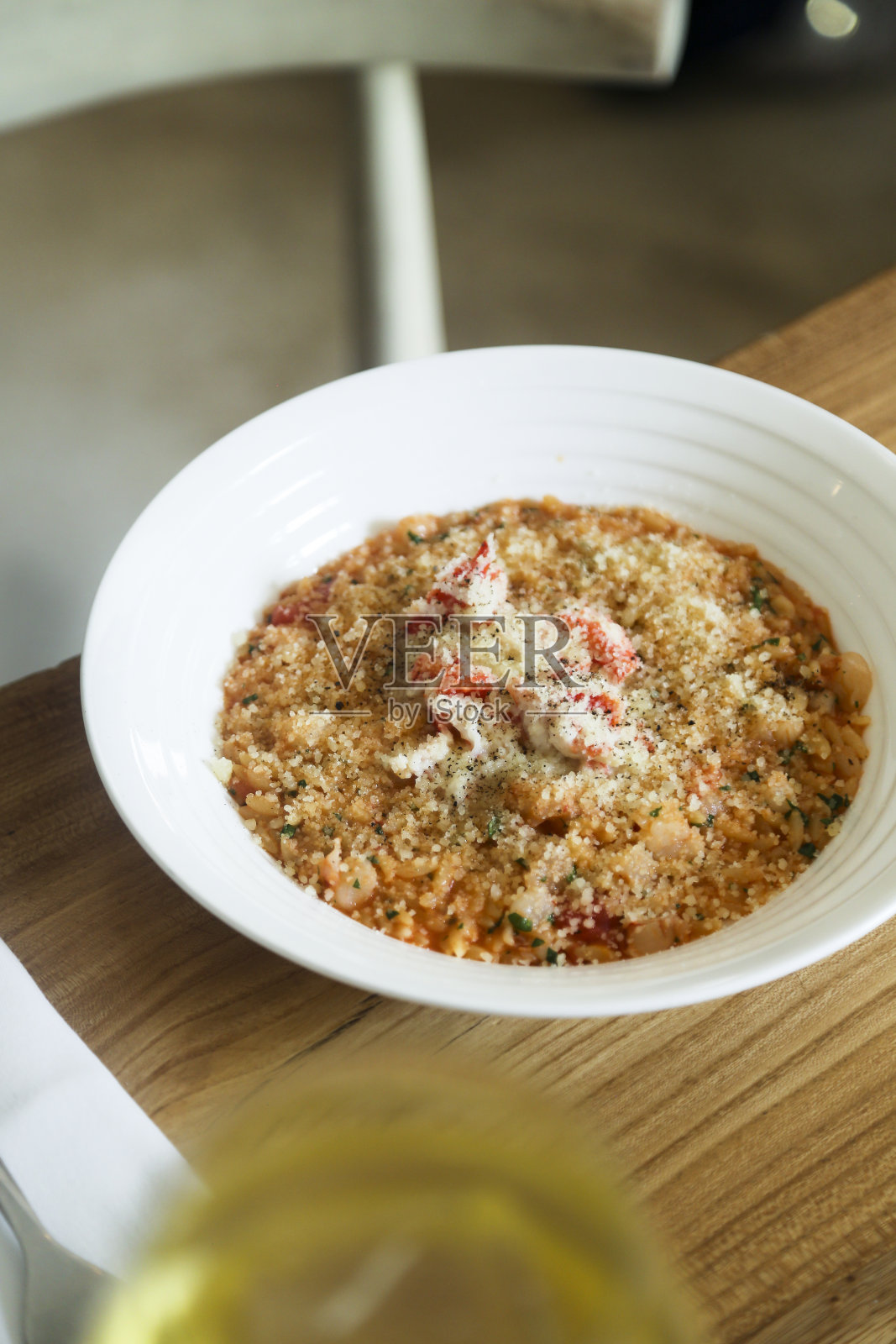 意大利面和螃蟹照片摄影图片